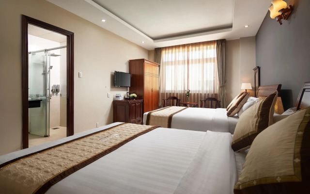 Corvin Hotel