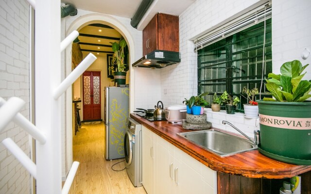 No.5 Chinese Vintage House