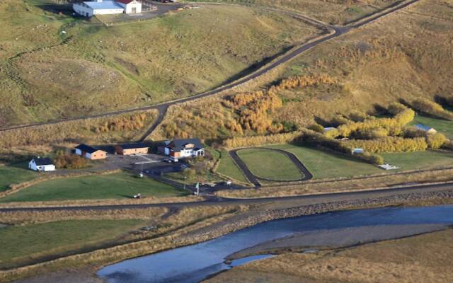 Huts in Víðidalur