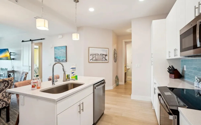 The Harbor Condo 503 - Premier