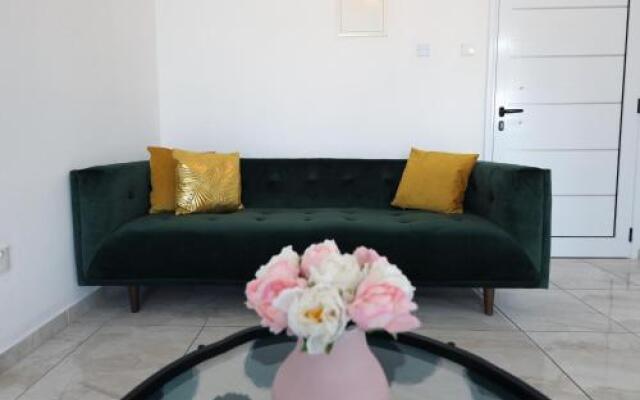 Banlieue 29 - 2 Bedroom flat in Paphos