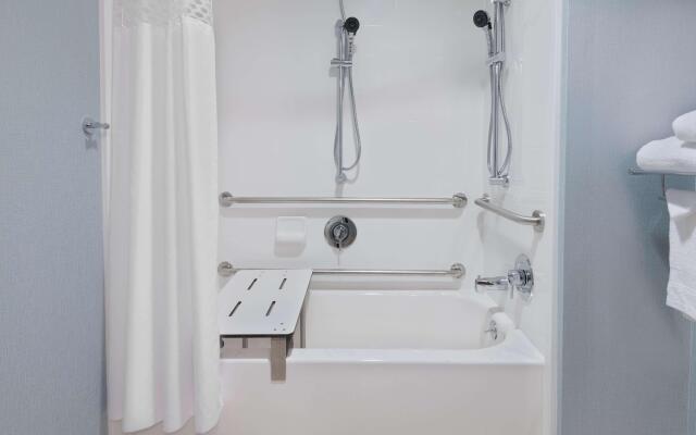 Hampton Inn Boston Bedford Burlington