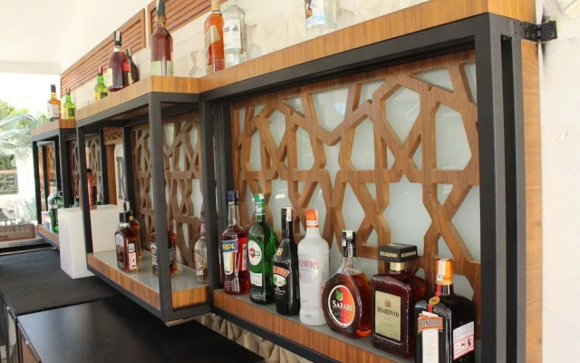 Enki Royal Cesme Hotel