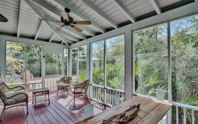 Magnolia Cottages By The Sea-9 Creek Park by Florida Star Vacations