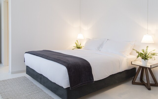 Monogram Hotel