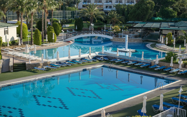 Aloe Hotel