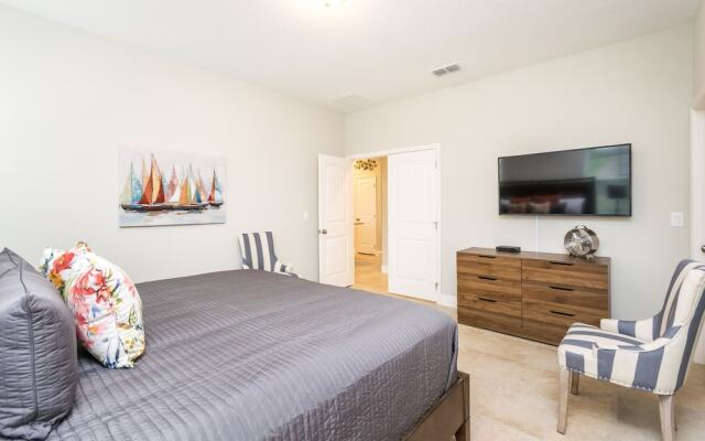 Private Pool/spa, Free Waterpark, Lazy River!