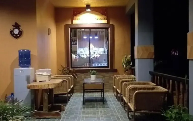 Golden Anchor- Lodge