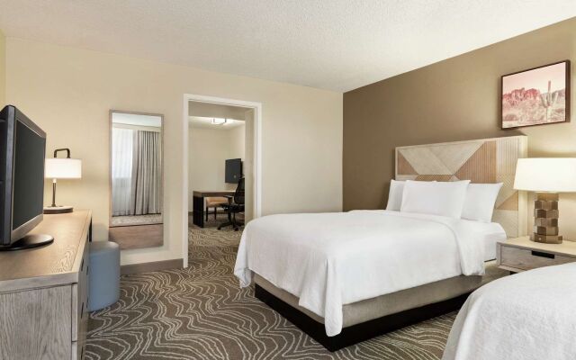 Embassy Suites Phoenix - Tempe