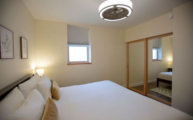 Stirling All Suites Hotel