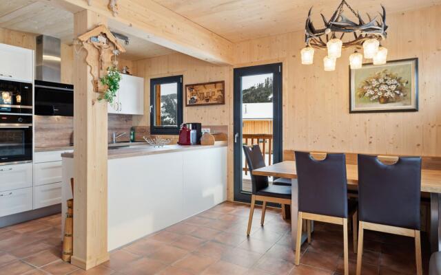 Deluxe Holiday Home in Hohentauern with Hot Tub