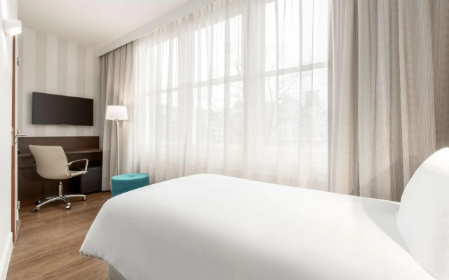 Holiday Inn - the niu, Crusoe Bremen Airport by IHG