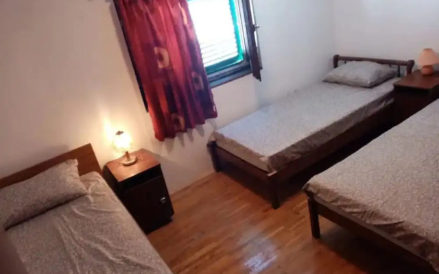 Bernard Sea View Apartments