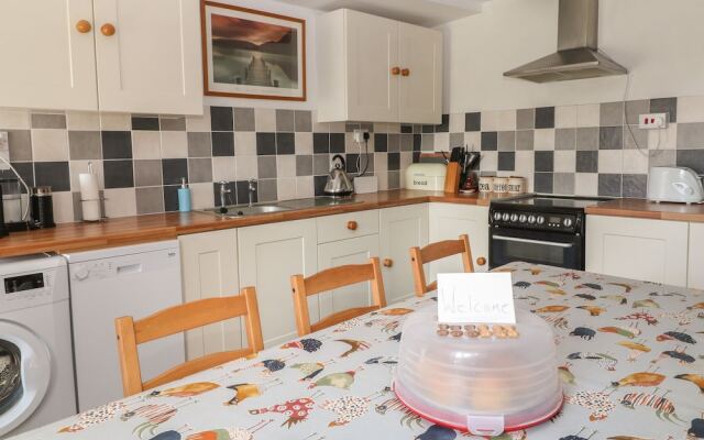 Blackadon Farm Cottage