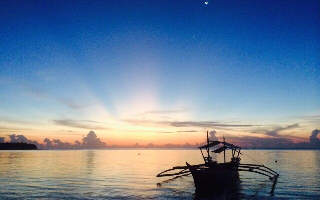 Siargao Inn Beach Resort