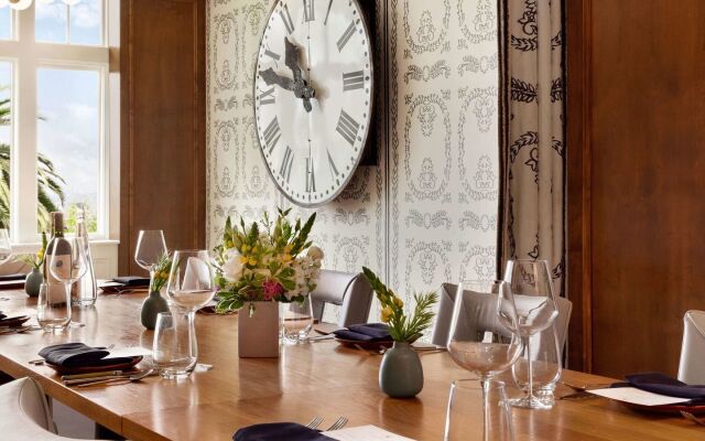 Claremont Resort & Club