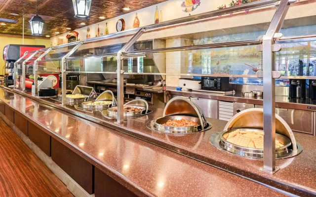 Staybridge Suites Orlando Royale Parc Suites by IHG