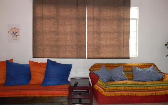 Sunflower Pacific Hostel