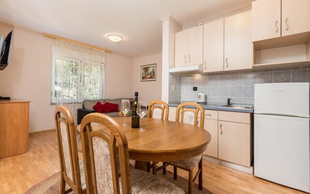 Beautiful Apartment in Opatija With Wifi and 2 Bedrooms