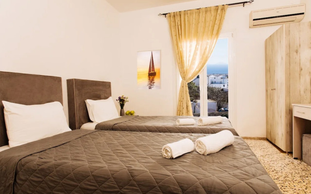 Nikos Hotel