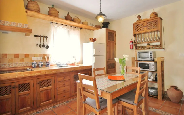 1066 Villa Laero