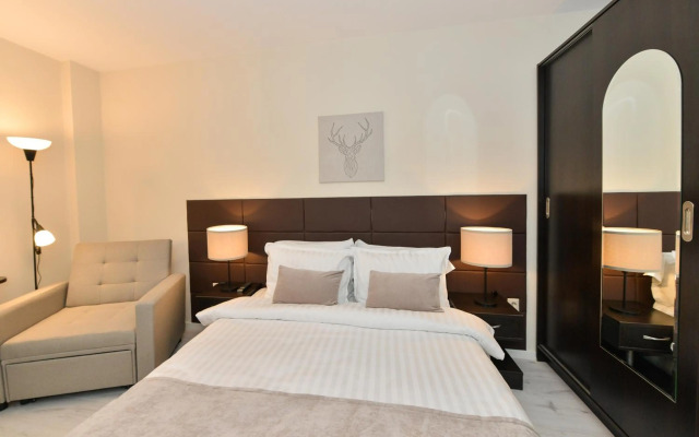 Art Plaza Hotel
