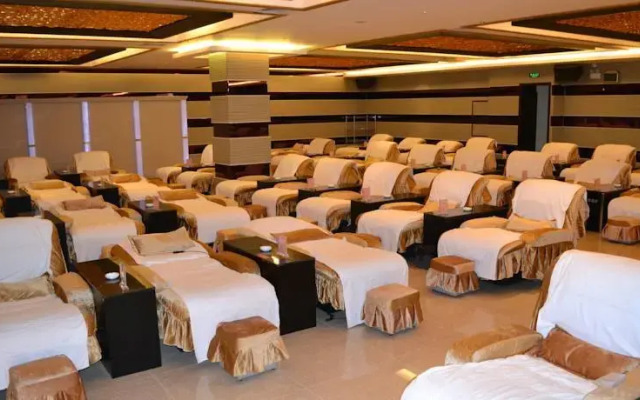 Da Lang Tao Sha Business Hotel