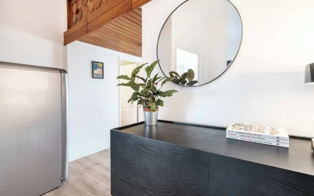 Comfy Apartment by Olala Homes