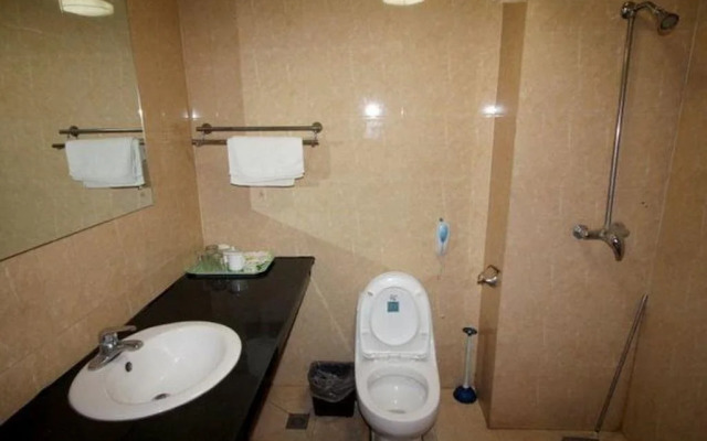 Yantai Fuhai Express Hotel