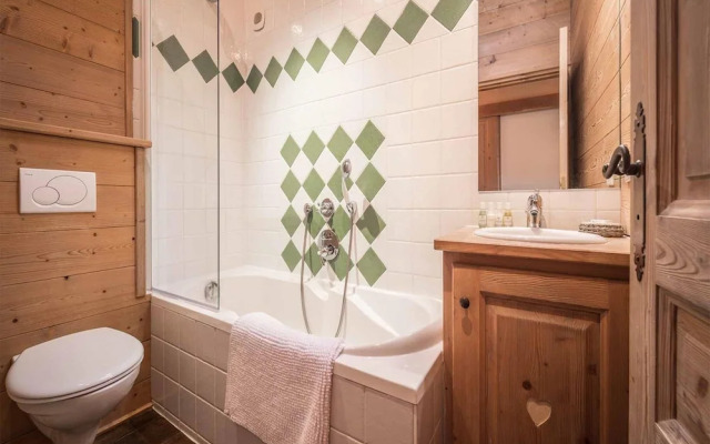 Quietly Located Chalets With Hammam