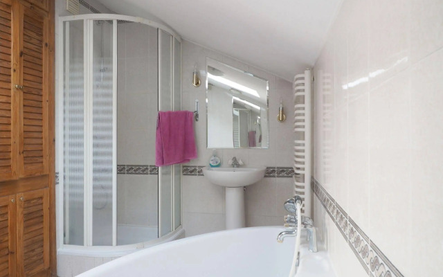 Adventura Hostel