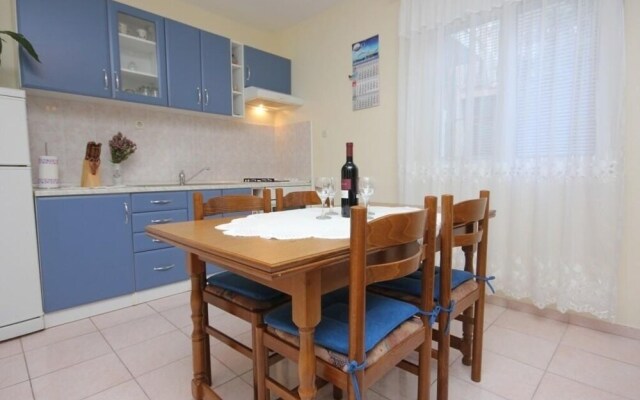 Zoki - Great Location Close to the sea - A2 Plavi
