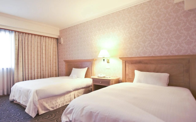 Tainan Cambridge Hotel