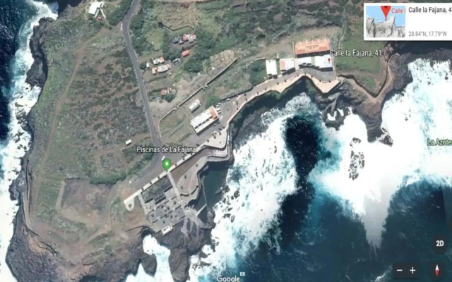 Primera línea en piscinas naturales.