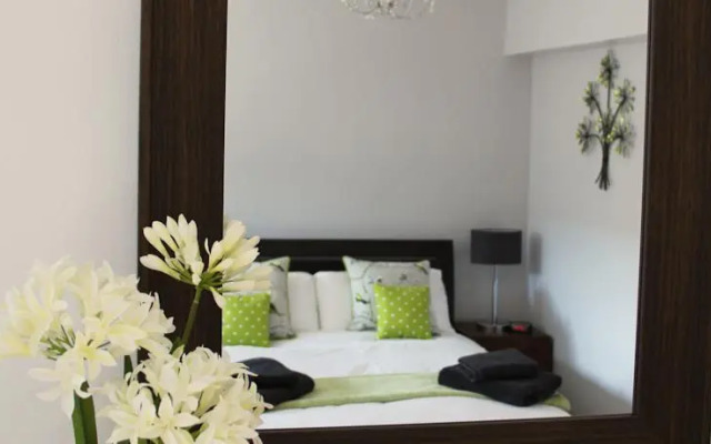 Grayz Apartments