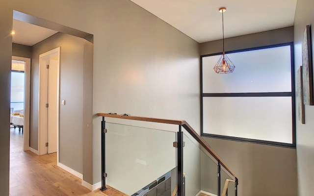 Villa Relaxing View by MHM