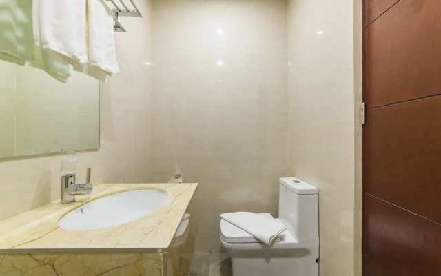 Eastland Hotel and Residences