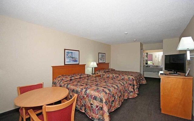 Carolina Inn & Suites of Lake Norman