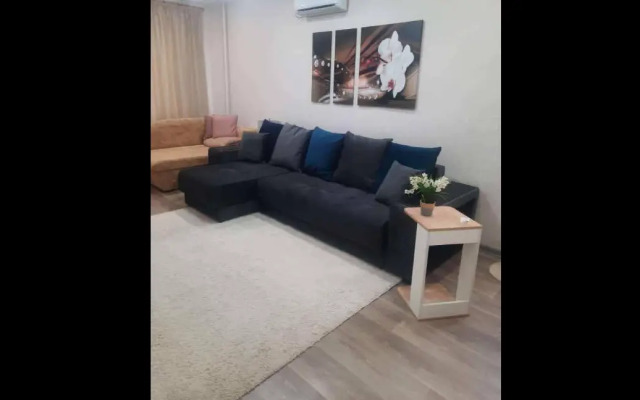 Апартаменты на улице 8-й Воздушной Армии 66