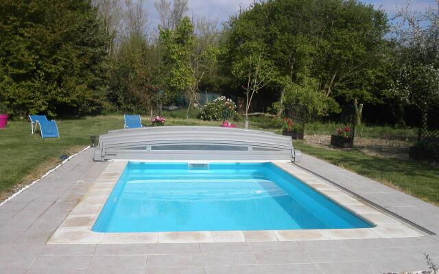 Characteristic, 16-th Century House With Heated Swimming Pool