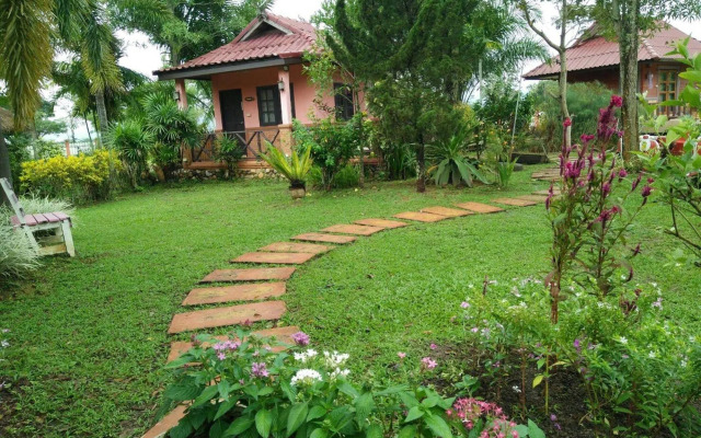 Maesai Doi View Resort