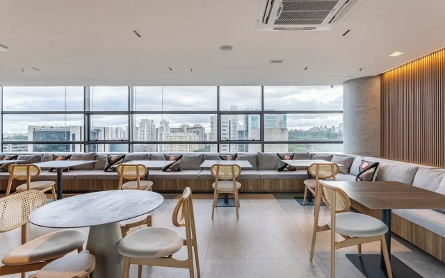 Residencial Próx Business Center AVNU