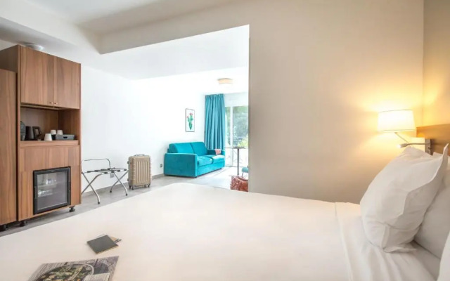 Hôtel La Plage by Sowell