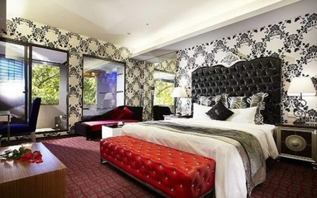 Golden Hotspring Hotel