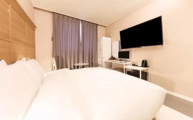 Brown Dot Hotel Yangsan Seochang