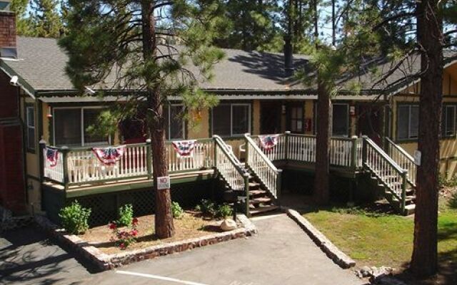 Rodeway Inn & Suites Fireside Lodge