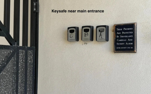 Townsville Lighthouse - 3/103 Strand