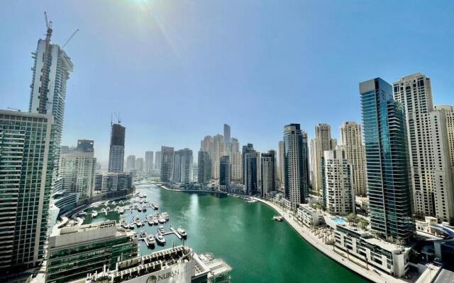 Stunning Marina View with Balcony - Airbetter