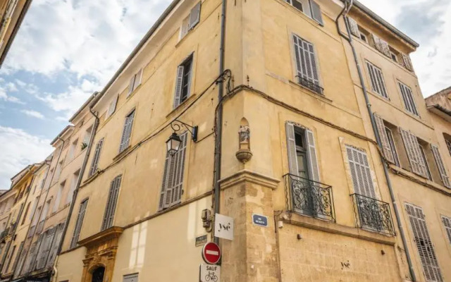 Lumineux Aix Plein Centre avec Parking privé Gratuit