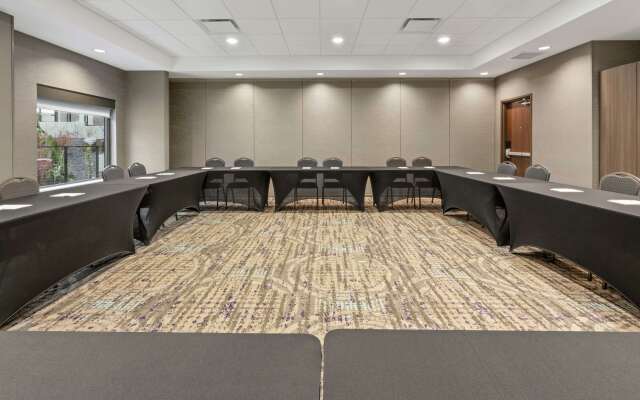 Hampton Inn & Suites Spokane Downtown-South